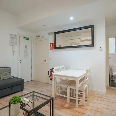 Cozy Apartment- 2Bedrooms 1Bathroom-Salamanca-3